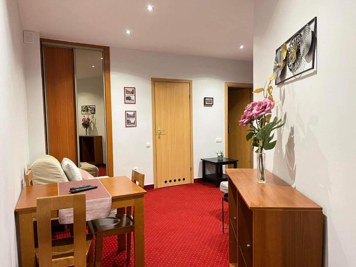 Apartament Warszawa Centrum Helvetia Plus Exteriör bild